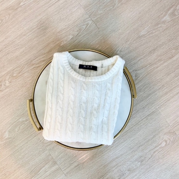 White Knit Sweater - Picture 1 of 3